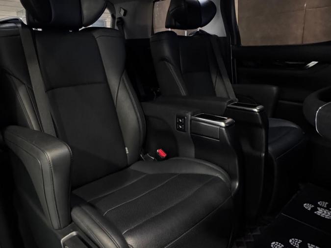 ALPHARD 3.5 SC - Image 4